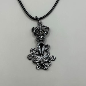 Mystical Mermaid Octopus 925 Sterling Silver Pendant Necklace