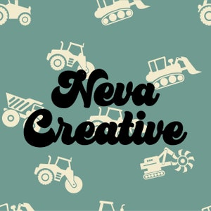 Puede incluir: Un fondo azul verdoso con siluetas blancas de vehículos de construcción y el texto "Neva Creative" en letras cursivas negras.