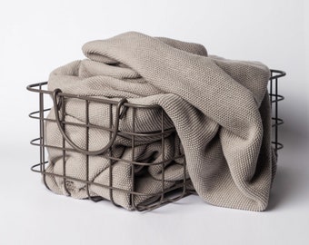 301 - Iron Basket - Storage organization