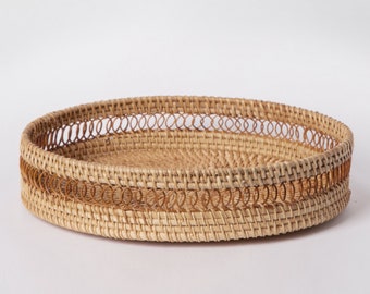 405 - Round Rattan Tray