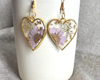 Pressed Flower Resin Earrings | Purple Gold Hearts