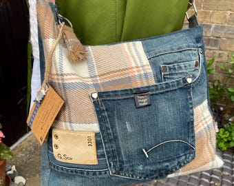 Bolso bandolera unisex de mezclilla estilo Y2K – Hecho a mano para festivales, viajes, conciertos, compras, universidad, escuela, playa - Bolso de hombro con tartán natural - Lino - Regalo