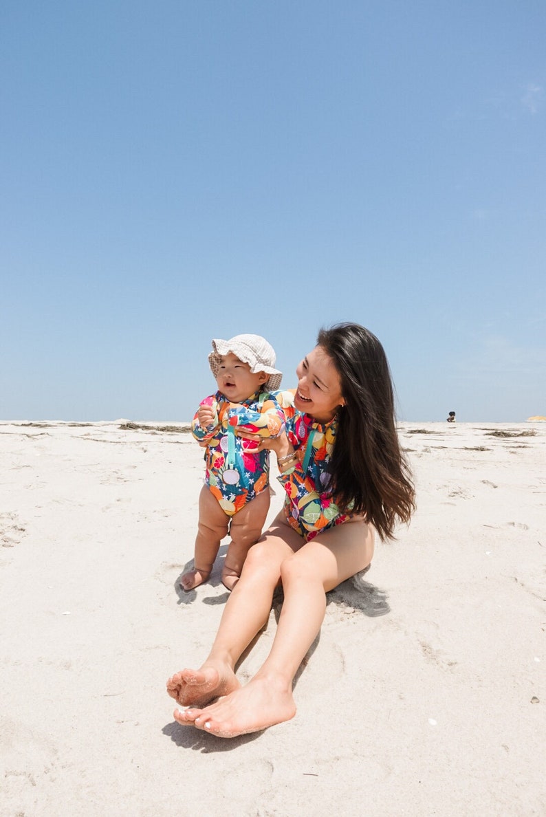 Matching UPF 50+ Rash Guard: Mommy & Me Swimsuit image 1