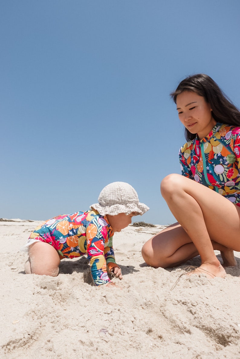 Matching UPF 50+ Rash Guard: Mommy & Me Swimsuit image 4