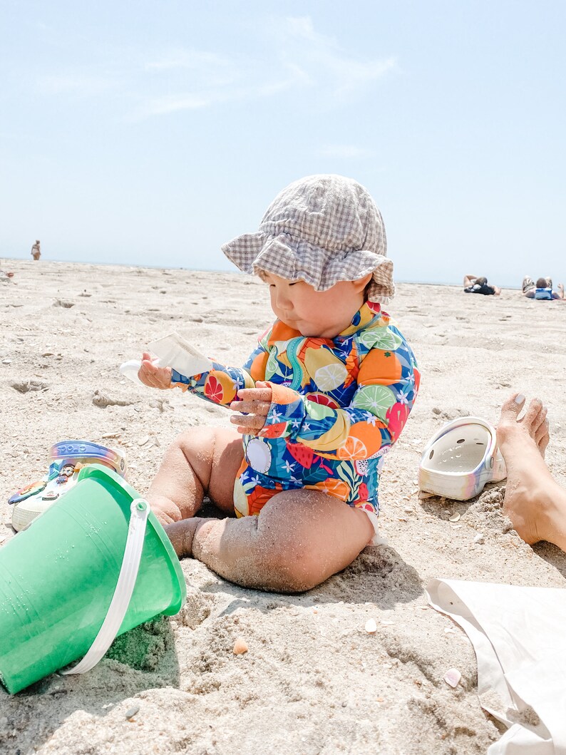 Matching UPF 50+ Rash Guard: Mommy & Me Swimsuit image 2