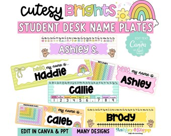 Puede incluir: Placas de identificación de escritorio para estudiantes coloridas con varios diseños. Las placas presentan nombres como Ashley, Haddie y Brody, junto con gráficos y elementos decorativos como arcoíris y flores. El texto "Cutesy Brights" está en la parte superior.