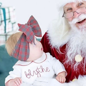 Christmas Plaid Hairbow, Classic Christmas Headwrap By the Honey Bows