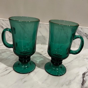 Vintage Pair of 2 Libbey Juniper Green Irish Coffee Footed Glass Mugs St. Patrick&#39;s Day