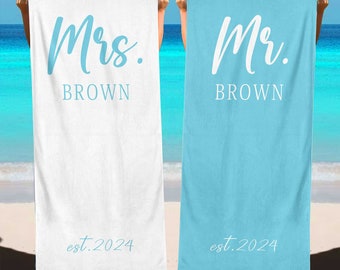 Personalized Mr and Mrs Beach Towel,Honeymoon Gift,Bride Beach Towel,Wedding Gift Ideas,Husband Gift,Newly Married Gift,Bridal Shower Gift