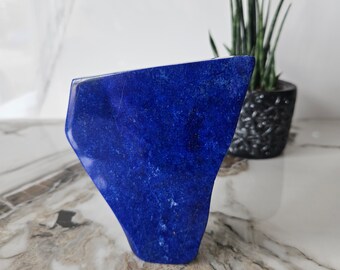 Crystal Paperweight, Collector Grade Lapis Lazuli Freeform 11 cm | Badakhshan