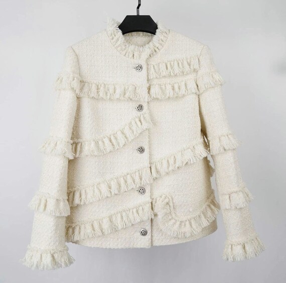 【GENERAL IDEA】Boucle Tweed Knit Jacket IVORY Handmade Ivory Tweed Boucle Jacket With Irregular Ruffle