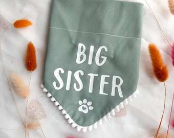 Bandana para perro con texto personalizado para anunciar el embarazo de tu mascota.