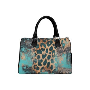 Leopard Print Handbag with Teal Accents – Animal Print Purse, Bold Everyday Tote, Statement Shoulder Bag for Stylish Women