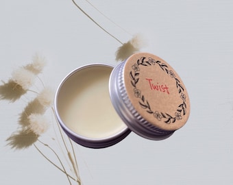 Moisturizing lip balm