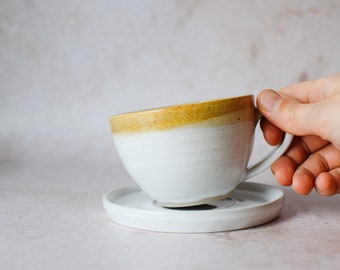Cappuccino kopje keramiek geel wit, collectie Kamille