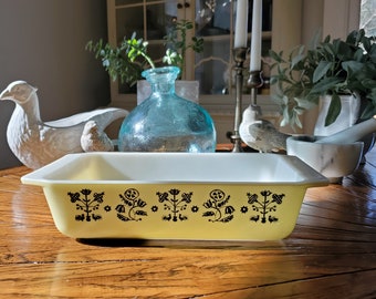 Vintage Pyrex | Yellow Embroidery | Black Needlepoint | Space Saver | Promo Pattern | 1950s