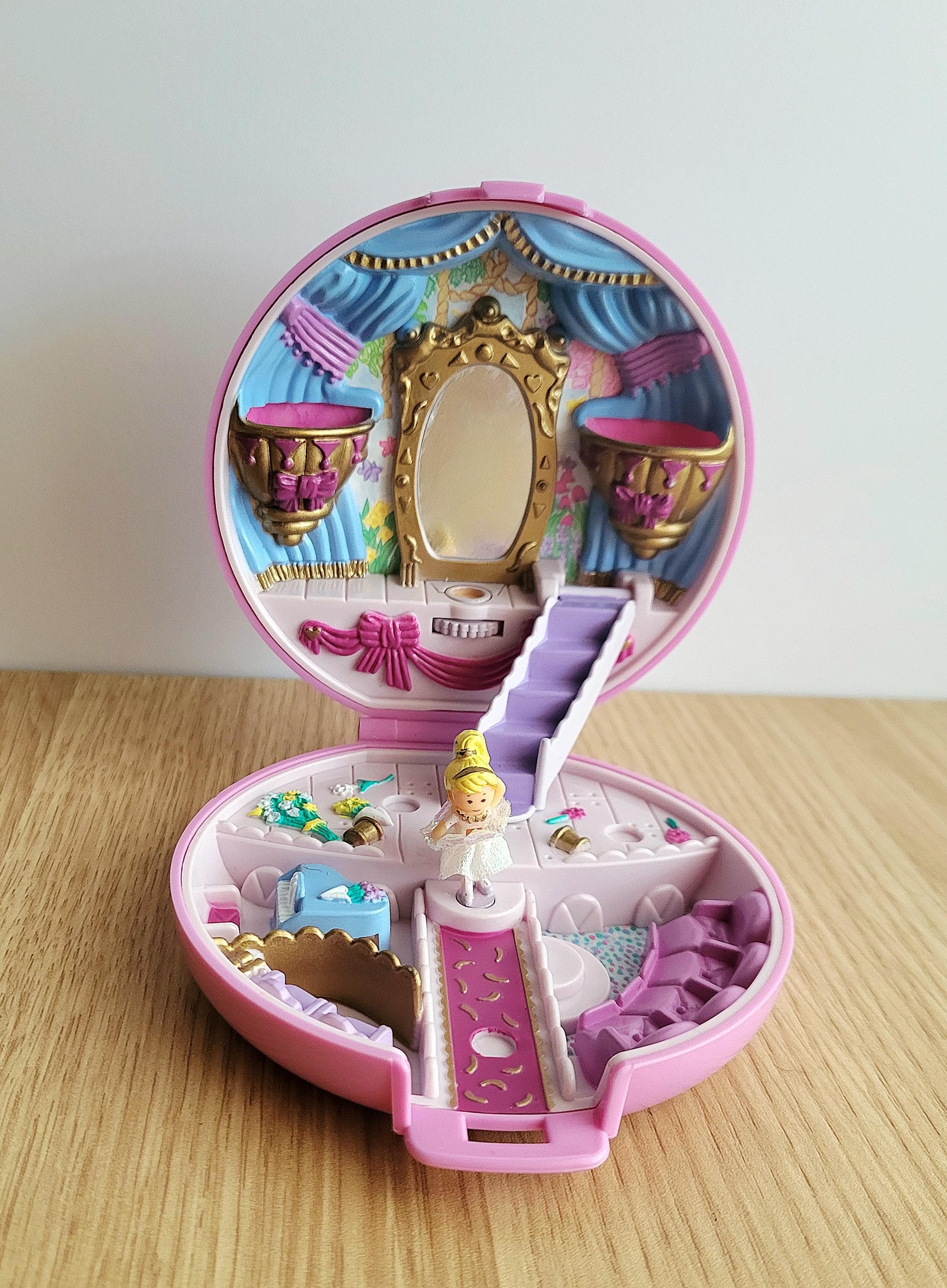 Vintage Polly Pocket Grand Ballet (1993) Complete Set Bluebird - Main Image