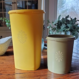 Vintage Tupperware Servalier Storage Canisters | Retro 70s & 80s Kitchenware | Colorful Plastic Containers