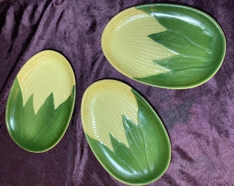 3 Shawnee Pottery Corn King 1946 - 1955 Plates 9.5" Dinner Plates