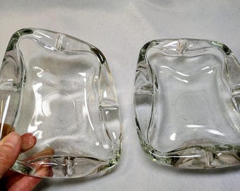 Atomic Wavy Glass Ashtrays Set of 2 MCM 1960s Sculpted Swedish Modern