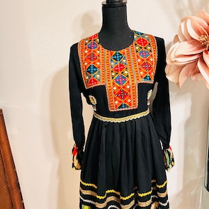 Modern Afghani Short Dress with Embroidery Around neck, skirt / Beautiful Afghani Dress