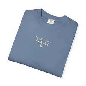 Tired Moms Club Book Swag Mama Minimalistic Shirt Comfort Colors Bookish Shirt Book Merch Book Gift Womensclothing Bookstagram Mom Book Club Blue Jean