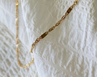 Sparkly Twisted Gold Chain Necklace, Singapore Twist Gold Plated Necklace, Satellite Necklace For Women, Gold Layering Necklace Choker
