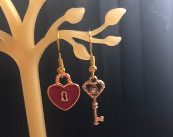 Betsey Johnson Heart Lock & Key Mismatch Drop Earrings - NEW