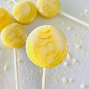 Alcohol Lollipops Recipe: Spiked Lollipops — Sugar & Cloth