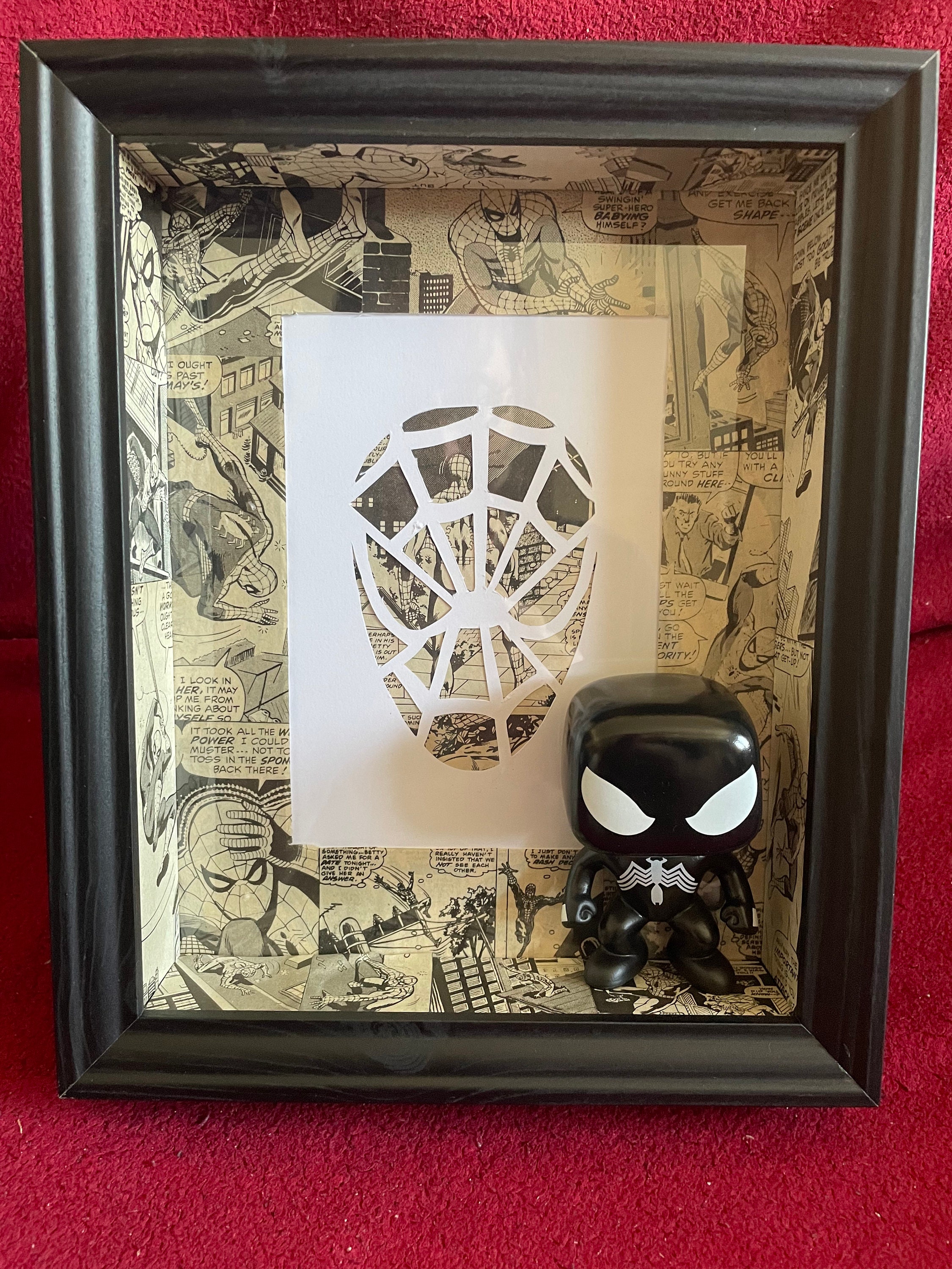 Marvel Frame Marvel Comics Custom Frame Spiderman black & White Variant - Etsy