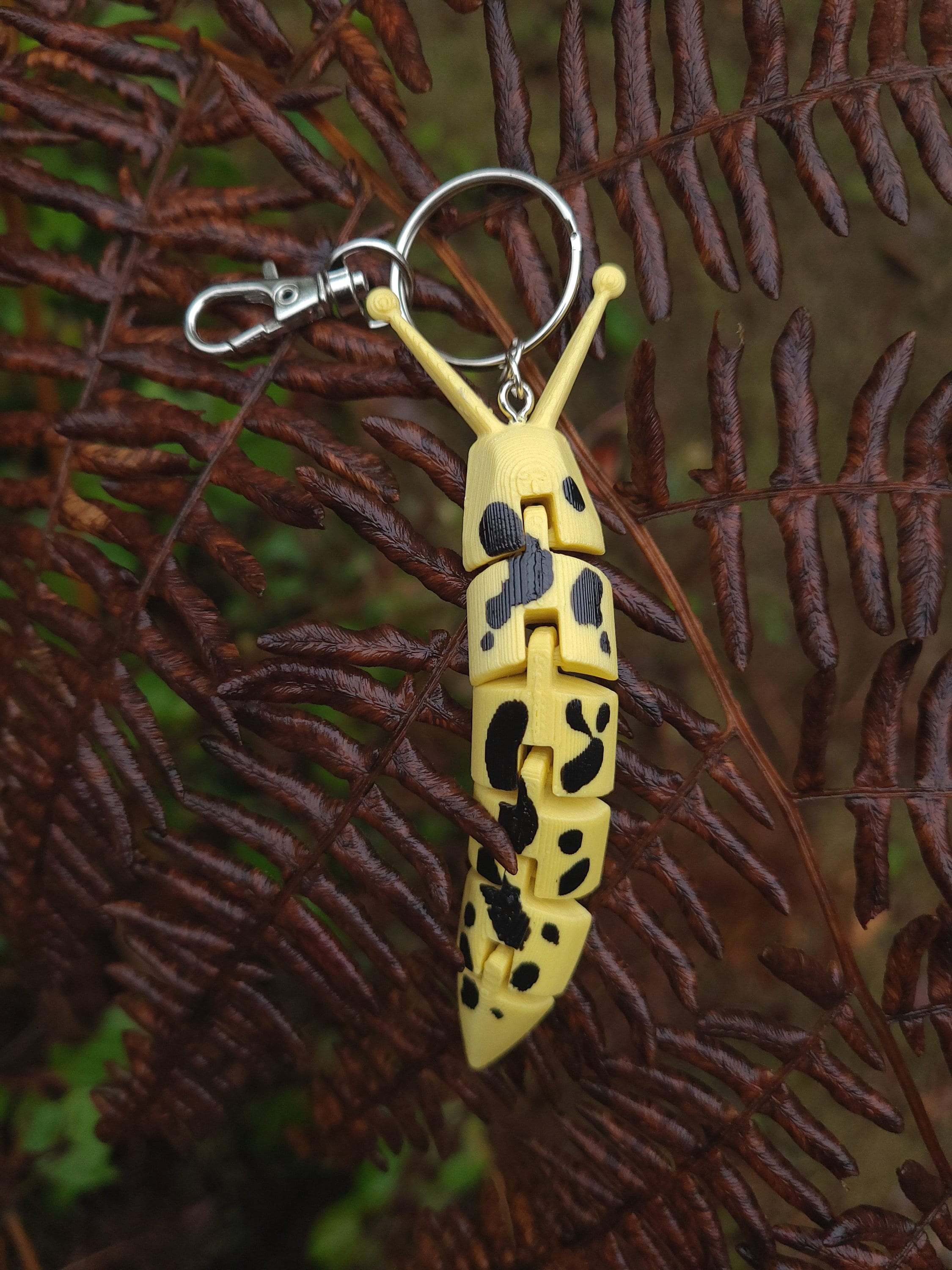 Slug Keychain Module Articulated Banana Slug Keychain: 3D Printed Fidget Keyring - Etsy