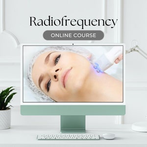 Puede incluir: Una pantalla de ordenador que muestra a una mujer recibiendo un tratamiento de radiofrecuencia en el cuello. El texto "Radiofrecuencia" y "CURSO EN LÍNEA" se muestra en la pantalla.