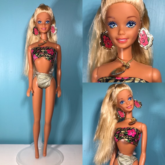 Beach barbie online