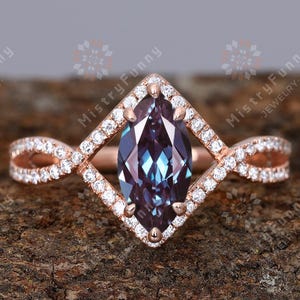 Marquise cut Alexandrite 18K rose Gold ring for her engagement ring birthstone handmade ring anniversary gifts June birthstone ring