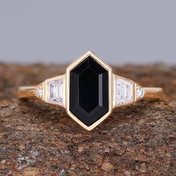 Natural Black Onyx Hexagon Cut 925 Sterling Silver Ring For Women Handmade Gemstone Ring Elegant Three Stone Ring Anniversary Gifts For Her