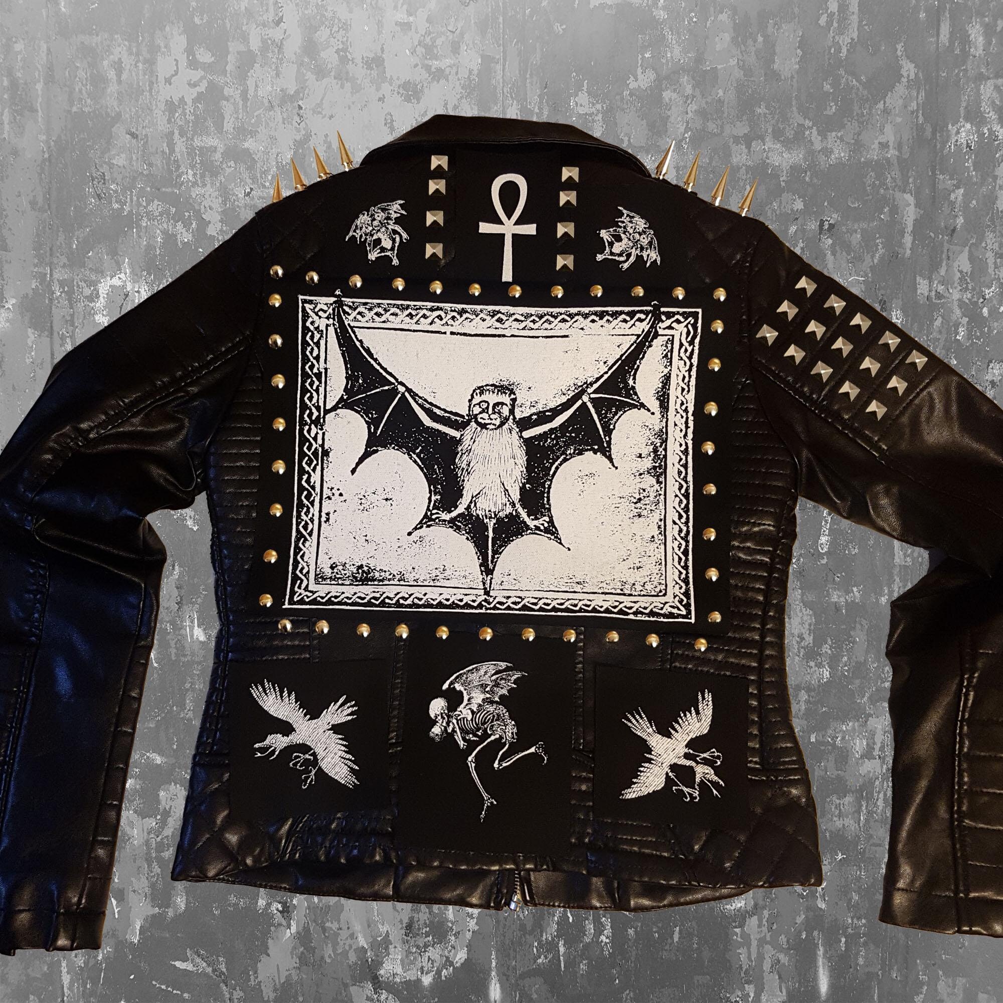 Medieval Bat back patch screen printed Horror Punk Black metal Goth Occult Folklore Devil Satan Dracula Nosferatu