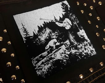 Op under Fjeldet toner en lur Kittelsen screen printed patch Horror Goth Punk Black metal