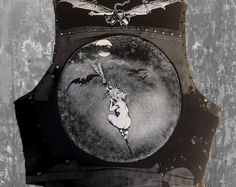 De heks op de achterkant gezeefdrukte patch horror punk zwart metaal Goth occult folklore Falero