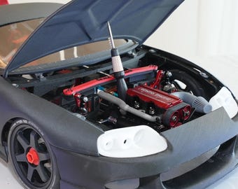 8e schaal supra met 2-cilindermotorproject