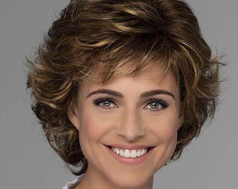 Peluca Diana de Estetica - Peluca corta y rizada