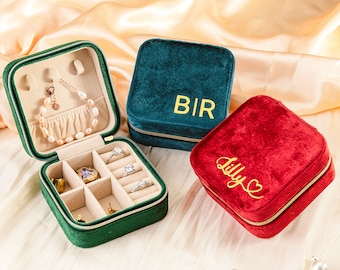Personalized Travel Jewelry Case, Wedding Favor, Custom Bridesmaid Gifts | Girls Birthday Gift | Personalised Gift Her | Mother's Day Gift
