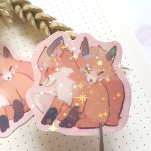 Adesivo volpe, adesivo volpe kitsune, cucciolo di volpe, volpe rossa, volpe fennec, adesivo chibi, cancelleria volpe, adesivo kawaii, adesivo olografico
