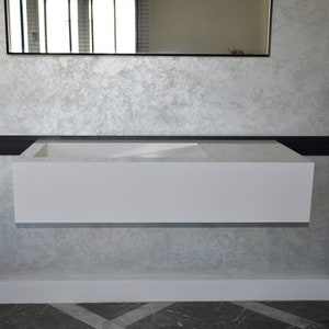 White Quartz Countertop, Bathroom Vanity With Single Trough Sink ...