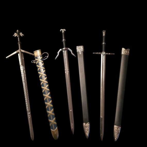 The Witcher Wild Hunt - Geralt of Rivia Silver Sword and Steel Sword