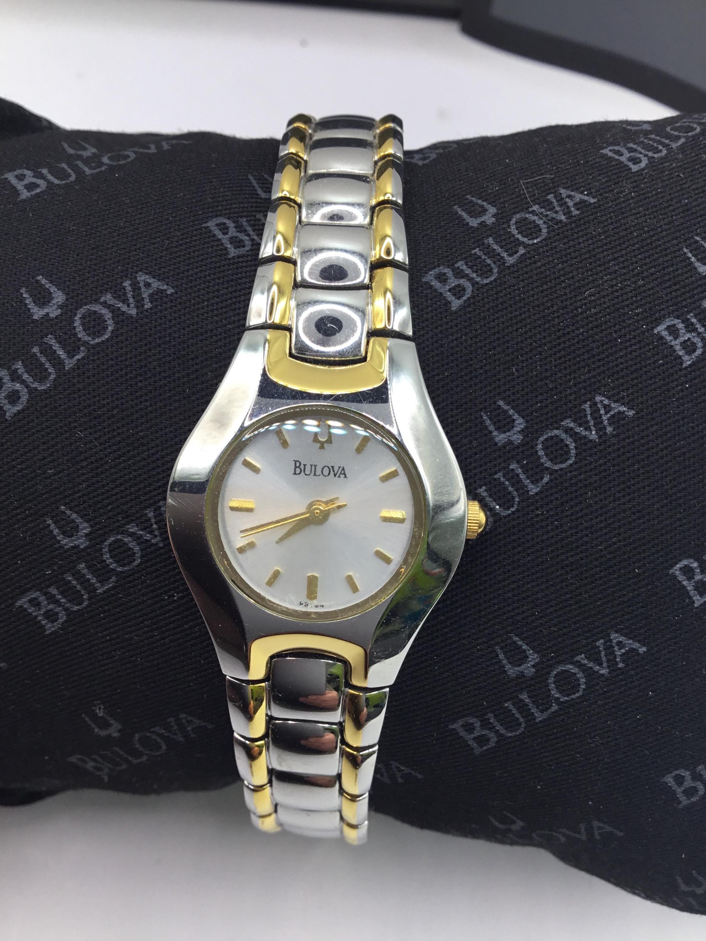 Bulova Women\'s Dress Watch 23mm - Fresh battery - WR Wrist 5.75\