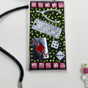 Lecteur de cartes porte-bonheur, mini collier pendentif en mosaïque de joueur, cadeau fait main pour maman, petite amie, femme, anniversaire