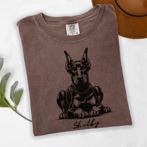 Dobie Mom Shirt, Doberman Dog Owner Gift, Doberman Shirt, Doberman Dog Lover Gift, Doberman Lover Gift, personlized dog shirt