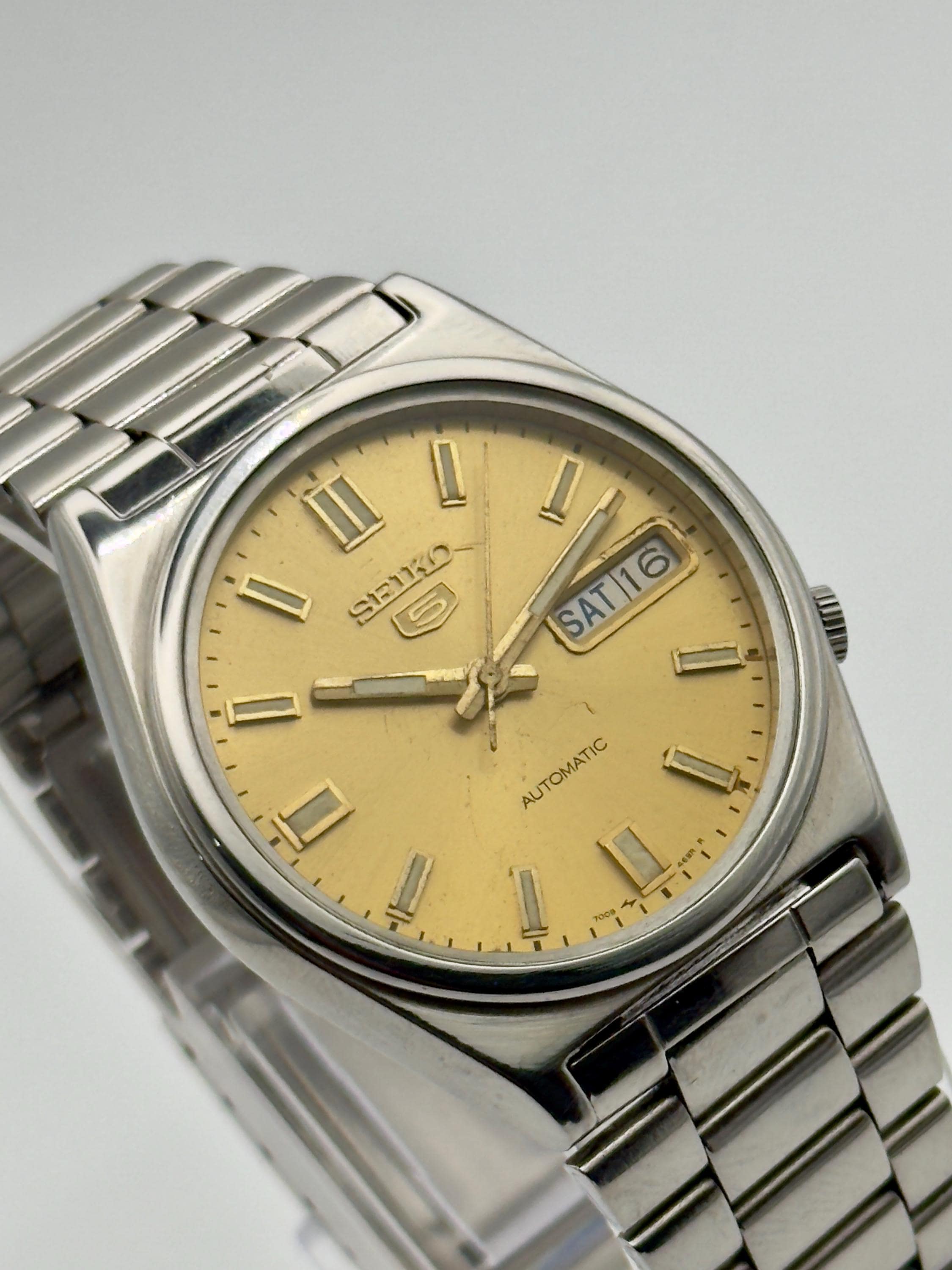 SEIKO 5 Watch, AUTOMATIC Watch, Seiko5 Caliber 7009-821A From 1978
