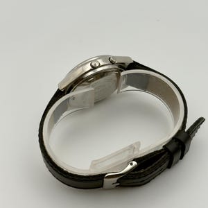 ORIENT Crystal Watch, AUTOMATIC Watch, Orient Caliber 46941 ,Unisex Watch, Clean Dial, Rare Orient, Japan made, 21 Jewels, Day & Date. image 6