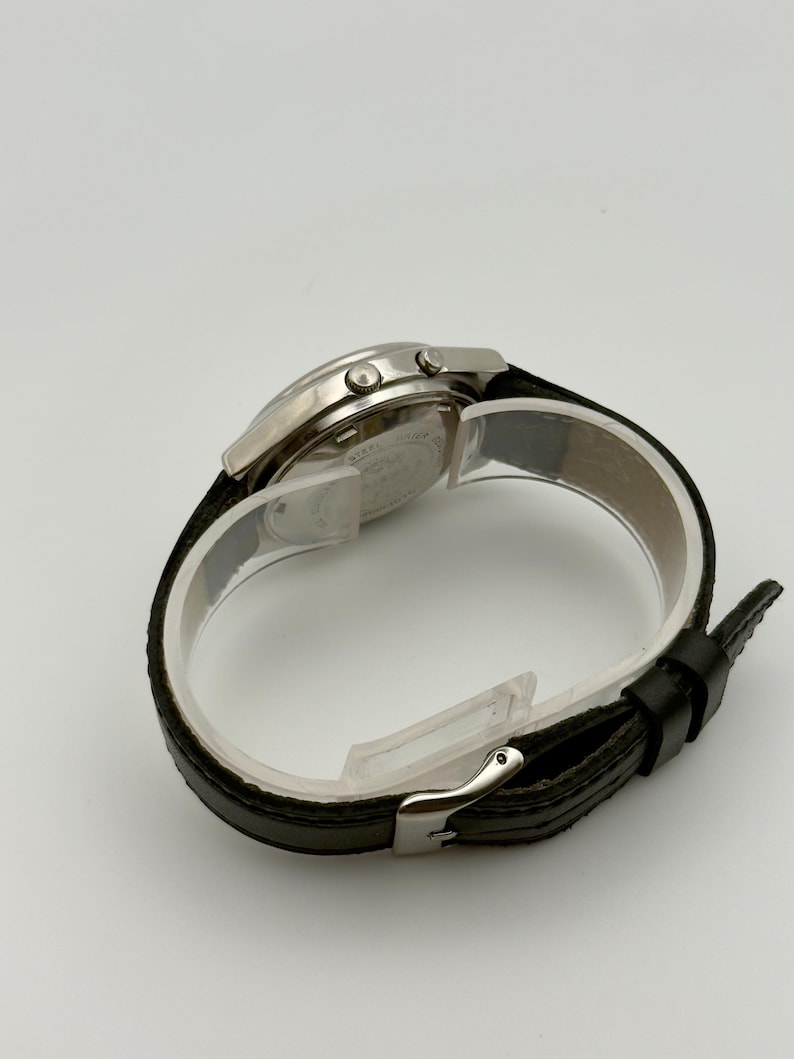 ORIENT Crystal Watch, AUTOMATIC Watch, Orient Caliber 46941 ,Unisex Watch, Clean Dial, Rare Orient, Japan made, 21 Jewels, Day & Date. image 6